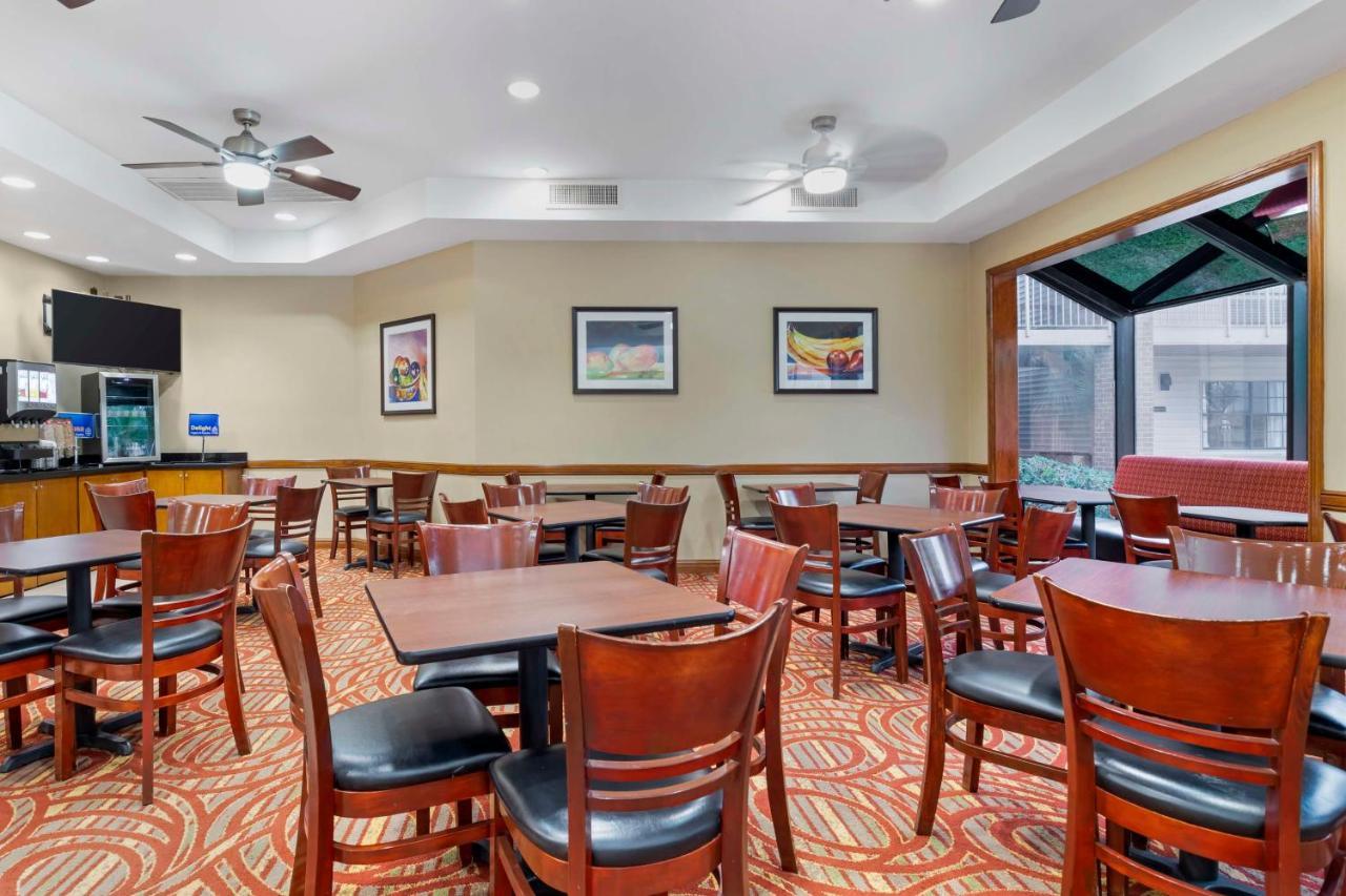 Best Western Mcallen Medical Center Екстер'єр фото