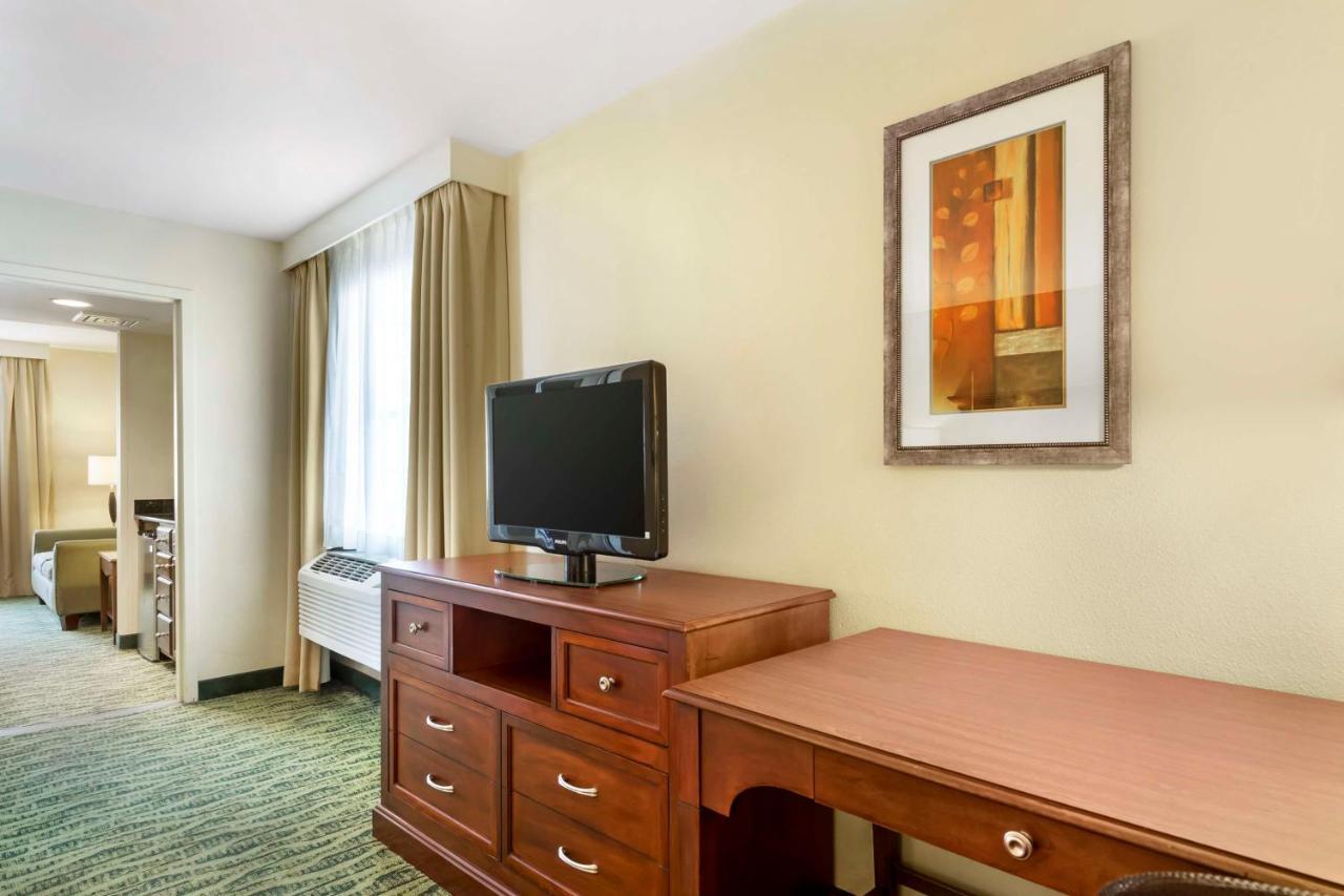 Best Western Mcallen Medical Center Екстер'єр фото